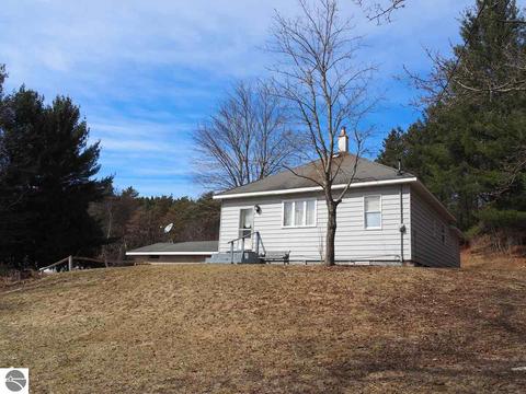 10550 Hooker Rd, Honor, MI 49640 photo 20