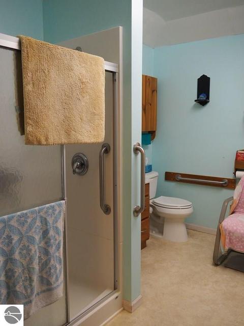 10550 Hooker Rd, Honor, MI 49640 photo 7
