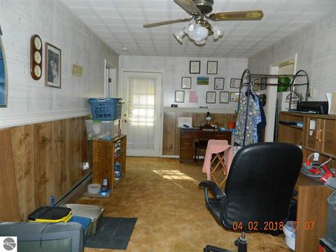 1650 S Nearman Rd, Au Gres, MI 48703 photo 9