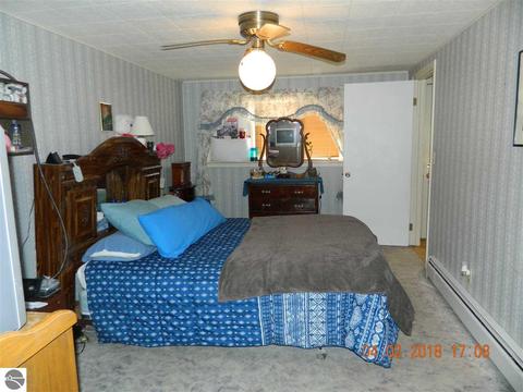 1650 S Nearman Rd, Au Gres, MI 48703 photo 11