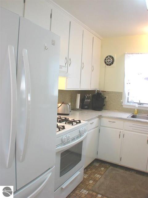 519 E Newark St, Ithaca, MI 48847 photo 22