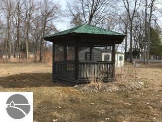 5857 S Lake Ln, Au Gres, MI 48703 photo 2