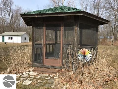 5857 S Lake Ln, Au Gres, MI 48703 photo 4