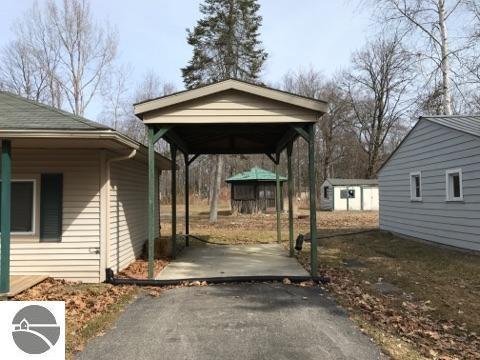 5857 S Lake Ln, Au Gres, MI 48703 photo 5