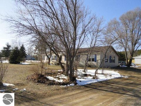 5464 Vance Rd, Grawn, MI 49637 photo 21