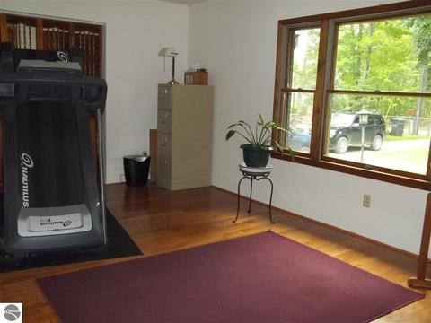 4635 E Lakeview Dr, Hale, MI 48739 photo 6