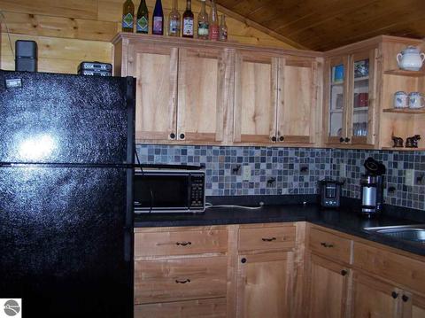 230 Matilda Rd, Harrison, MI 48625 photo 3