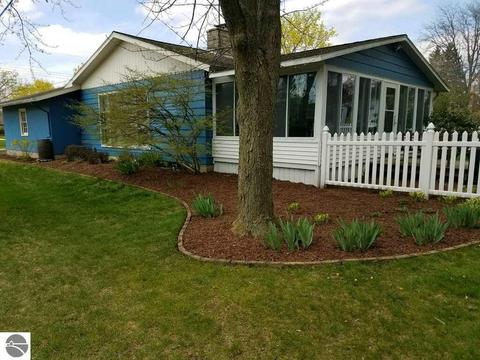 220 Pineview Dr, Alma, MI 48801 photo 27
