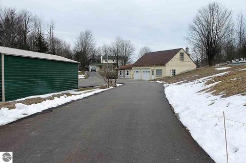 3831 E White Rd, Cedar, MI 49621 photo 2