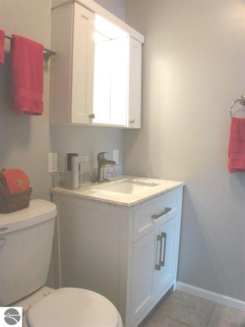 54 S Warner Rd, Sumner, MI 48889 photo 31