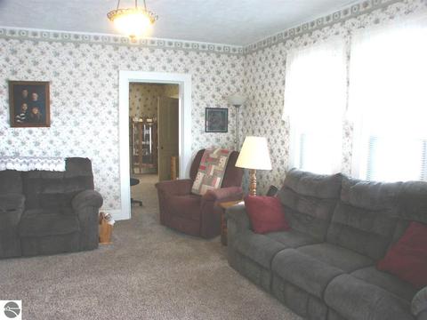 54 S Warner Rd, Sumner, MI 48889 photo 21