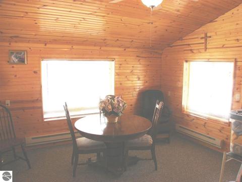 54 S Warner Rd, Sumner, MI 48889 photo 28