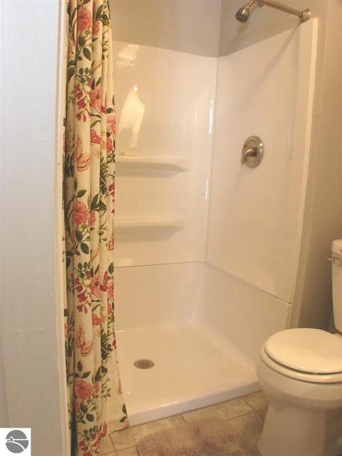 54 S Warner Rd, Sumner, MI 48889 photo 32