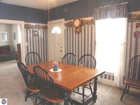 54 S Warner Rd, Sumner, MI 48889 photo 16