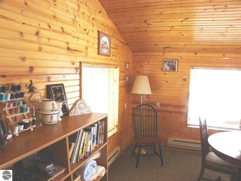 54 S Warner Rd, Sumner, MI 48889 photo 29