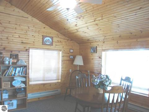 54 S Warner Rd, Sumner, MI 48889 photo 27