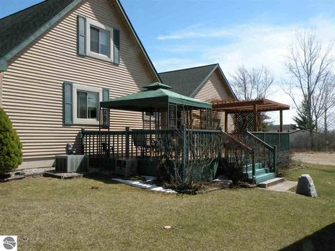 1642 Hampton, Gladwin, MI 48624 photo 27