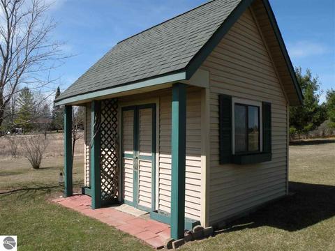 1642 Hampton, Gladwin, MI 48624 photo 22