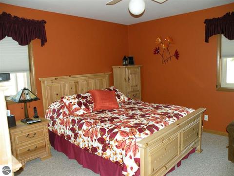 1642 Hampton, Gladwin, MI 48624 photo 10
