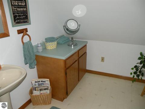 1642 Hampton, Gladwin, MI 48624 photo 13