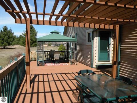1642 Hampton, Gladwin, MI 48624 photo 18
