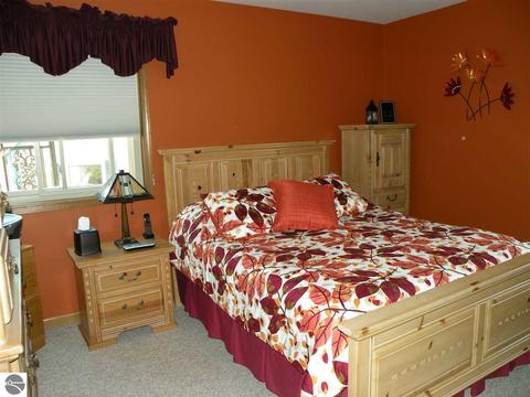 1642 Hampton, Gladwin, MI 48624 photo 26