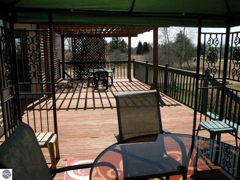 1642 Hampton, Gladwin, MI 48624 photo 19