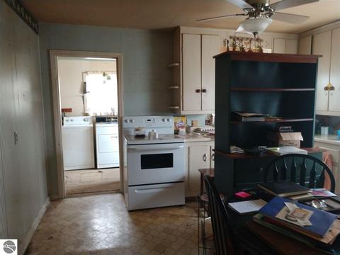 304 W Michigan Ave, Au Gres, MI 48703 photo 14