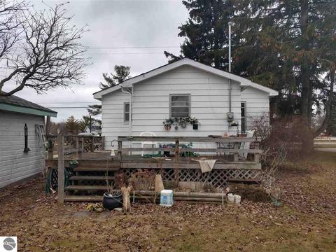 304 W Michigan Ave, Au Gres, MI 48703 photo 6