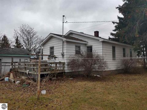 304 W Michigan Ave, Au Gres, MI 48703 photo 7