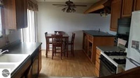 474 S Delano Rd, Au Gres, MI 48703 photo 9