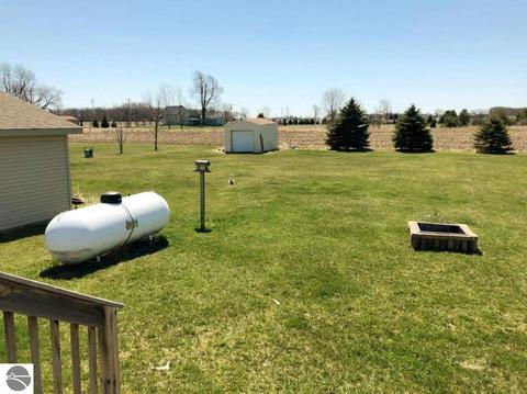 9926 E Pleasant Valley Rd, Shepherd, MI 48883 photo 37