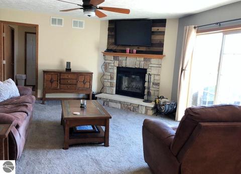 9926 E Pleasant Valley Rd, Shepherd, MI 48883 photo 2