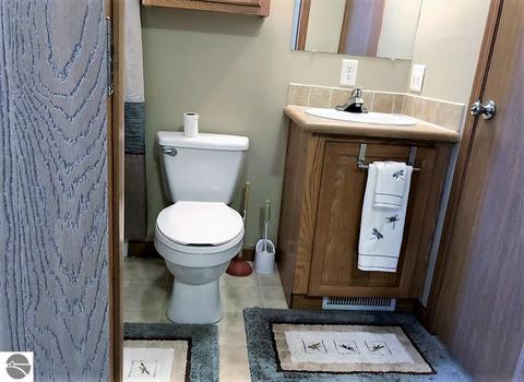 9926 E Pleasant Valley Rd, Shepherd, MI 48883 photo 25