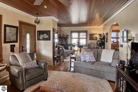 3061 E Whitman St, Cedar, MI 49621 photo 4