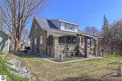 3061 E Whitman St, Cedar, MI 49621 photo 1