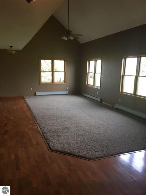 9134 S Vandecar Rd, Shepherd, MI 48883 photo 20