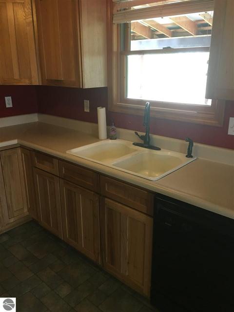 9134 S Vandecar Rd, Shepherd, MI 48883 photo 24