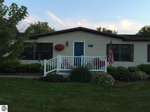 204 E Second St, Elk Rapids, MI 49629 photo 27