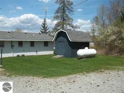 4595 State Rd, Hale, MI 48739 photo 10