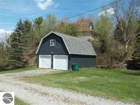 4595 State Rd, Hale, MI 48739 photo 9
