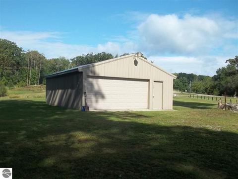 794 Kenyon Rd, Lupton, MI 48635 photo 13