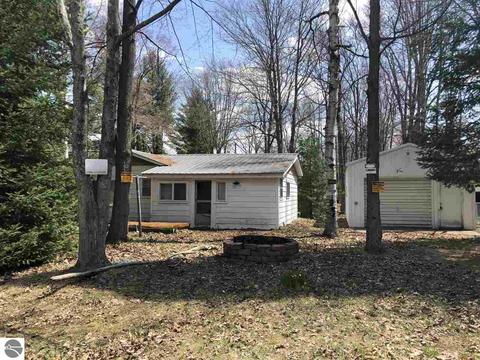 4312 E Stockwell, Harrison, MI 48625 photo 11