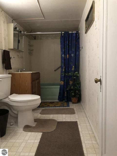 4312 E Stockwell, Harrison, MI 48625 photo 34