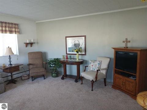 208 E Michigan Ave, Au Gres, MI 48703 photo 11