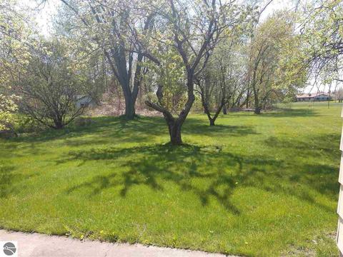 208 E Michigan Ave, Au Gres, MI 48703 photo 3
