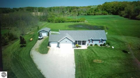 3465 E Walton Rd, Shepherd, MI 48883 photo 2