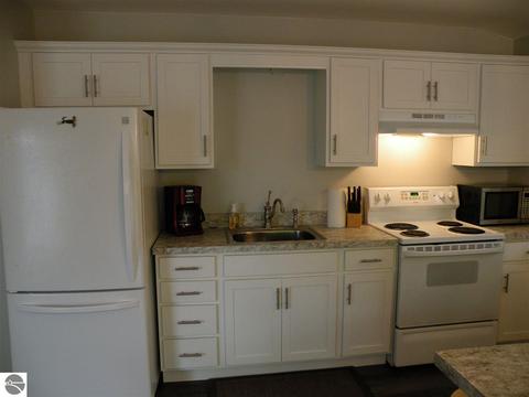 3356 W River Dr, Gladwin, MI 48624 photo 6