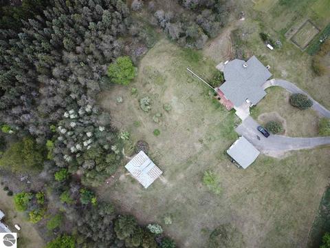 9185 S Decker Rd, Mcbain, MI 49657 photo 16