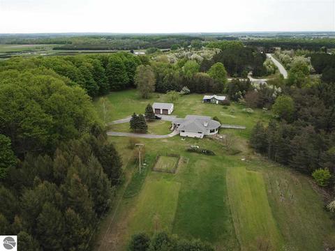 9185 S Decker Rd, Mcbain, MI 49657 photo 14